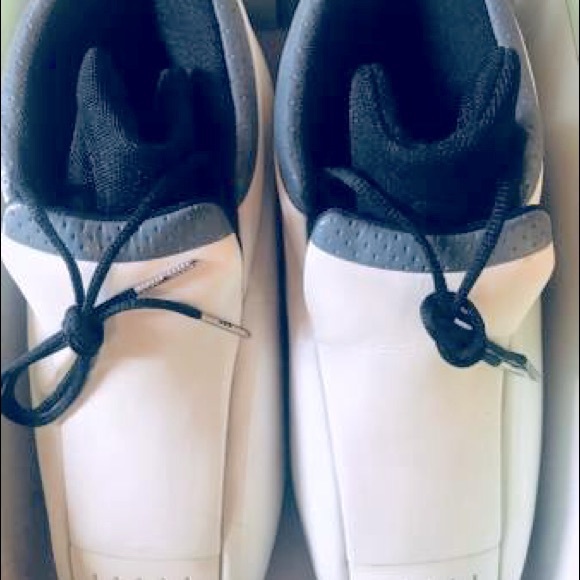Adidas Kobe Bryant 2 Pearl White Basketball Shoes
